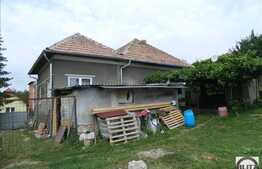 Casa de vanzare, 115 mp cu teren 604 mp