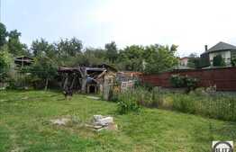 Casa de vanzare, 115 mp cu teren 604 mp