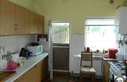 Casa de vanzare, 115 mp cu teren 604 mp