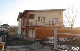 Duplex superfinisat, 147 mp utili in Dambul Rotund!