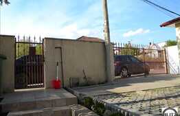 Casa de vanzare 130 mp, cu 350 mp gradina cu 15 ml, zona Dambul Rotund