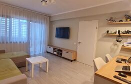 Apartament complet amenajat-2 camere, decomandat, curte privată – gata de locuit