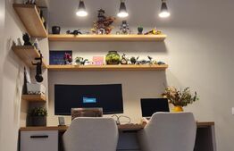 Apartament complet amenajat-2 camere, decomandat, curte privată – gata de locuit