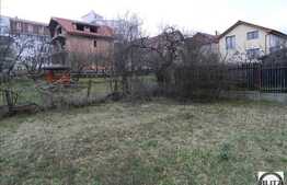 Casa demolabila 100 mp, 400 mp teren, zona linistita de case!