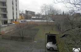 Casa demolabila cu 951 mp teren front 19 ml locatie centrala cu acces fcail