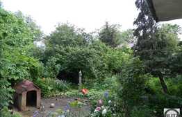 Casa 100 mp utili cu teren 982 mp, front 25 ml in zona Andrei Muresanu!