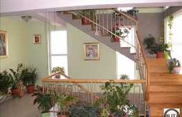 Vila de lux in zona strazii Maramuresului !