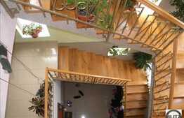 Vila de lux in zona strazii Maramuresului !