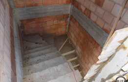 Duplex 120 mp utili, teren 250 mp, semifinisat, zona Buna Ziua