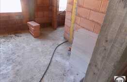 Duplex 120 mp utili, teren 250 mp, semifinisat, zona Buna Ziua