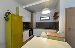 Apartament modern de inchiriat, 3 camere, cu vedere spectaculoasa, Str. Lunga