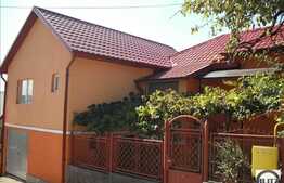 Casa individuala situata pe Calea Baciului!