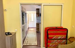 Garsoniera la casa cu curte, 40 mp, decomandata, zona 21 Decembrie