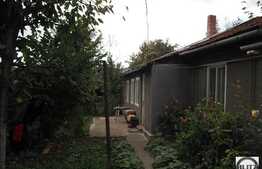 Casa demolabila, de vanzare in Dambul Rotund!