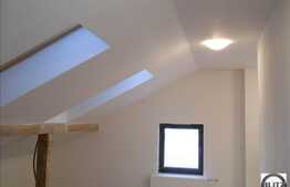 1 camera de vanzare + 26 mp terasa!