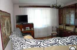 Casa de vanzare cu 380 mp teren