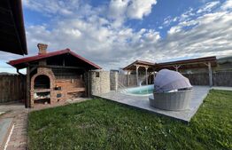 VILĂ deosebită cu piscină și panoramă spre pădure