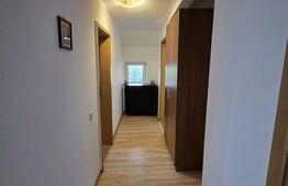 Casă tip triplex de vânzare, 100 mp, zona Centrală