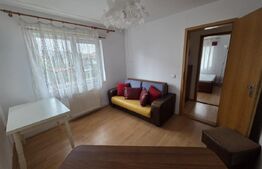 Casă tip triplex de vânzare, 100 mp, zona Centrală