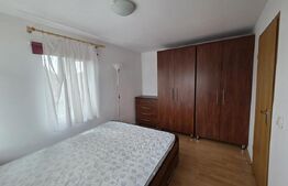 Casă tip triplex de vânzare, 100 mp, zona Centrală