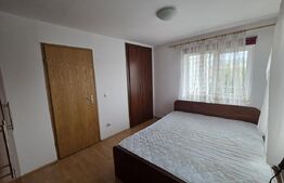 Casă tip triplex de vânzare, 100 mp, zona Centrală