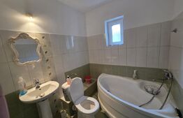 Casă 4 camere, 122 mp utili, zonă Parcul Poli