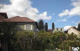 Casa renovabila in zona Dambul Rotund!