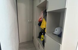 Apartament cu 3 camere, bloc nou, complet mobilat