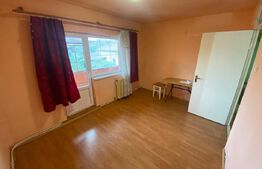 Apartament cu 4 camere, decomandat, 78 mp, 2 bai, et intermediar, Dambul Rotund