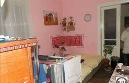 Casa de vanzare, 116,52 mp cu 627 mp teren si front de 17,5 ml, zona linistita!