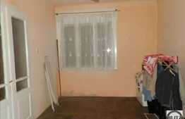 Casa de vanzare, 116,52 mp cu 627 mp teren si front de 17,5 ml, zona linistita!