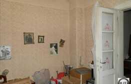 Casa de vanzare, 116,52 mp cu 627 mp teren si front de 17,5 ml, zona linistita!