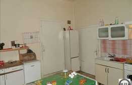 Casa de vanzare, 116,52 mp cu 627 mp teren si front de 17,5 ml, zona linistita!