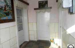 De vanzare casa, 85 mp, cu 305 mp teren si front de 13 ml