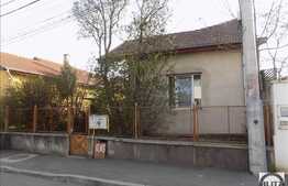 Casa demolabila, 100 mp, 403 mp teren, zona exclusivista de case si vile