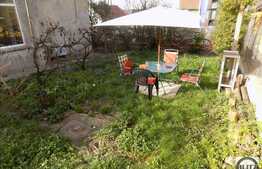 Casa demolabila, 100 mp, 403 mp teren, zona exclusivista de case si vile