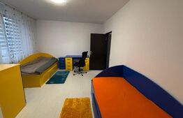 Apartament cu 3 camere, 72 mp, zona Vivo cu parcare 