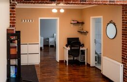 Apartament 2 camere, intermediar, parcare , zona Florilor
