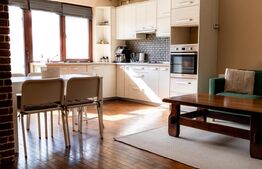 Apartament 2 camere, intermediar, parcare , zona Florilor