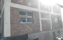 Casa de vanzare, 195 mp, teren 700 mp, front 19 ml, zona Dambul Rotund!