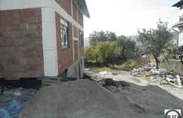 Casa de vanzare, 195 mp, teren 700 mp, front 19 ml, zona Dambul Rotund!