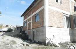 Casa de vanzare, 195 mp, teren 700 mp, front 19 ml, zona Dambul Rotund!