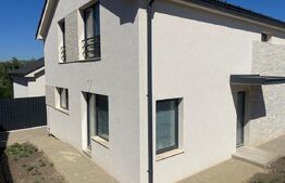 OPORTUNITATE! Duplex cu panoramă la 15 minute de Cluj-Napoca