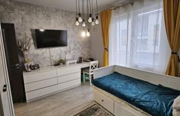 Apartament semidecomandat cu 2 camere, etaj intermediar, zona Terra