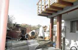 Casa de vanzare, 200 mp utili, teren de 1000 mp, zona linistita de case