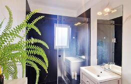 Casă Individuală la Cheie – Nouă, Ultrafinisată, zona Vivo!