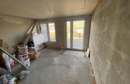 Oportunitate! Casă unifamilială semifinisată, P+M, 100 mp utili vedere la lac