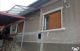 Vanzare casa individuala, 120 mp, 496 mp teren, zona linistita