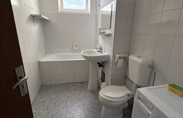 Apartament 3 camere, decomandat, parcare, zona Manastur