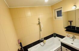 Apartament cu 3 camere, decomandat, în zona Dârste